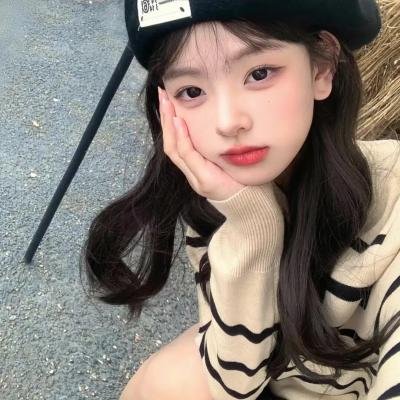她不当女主很多年